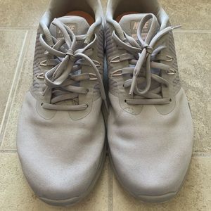 Women’s Nike Training In season TR8